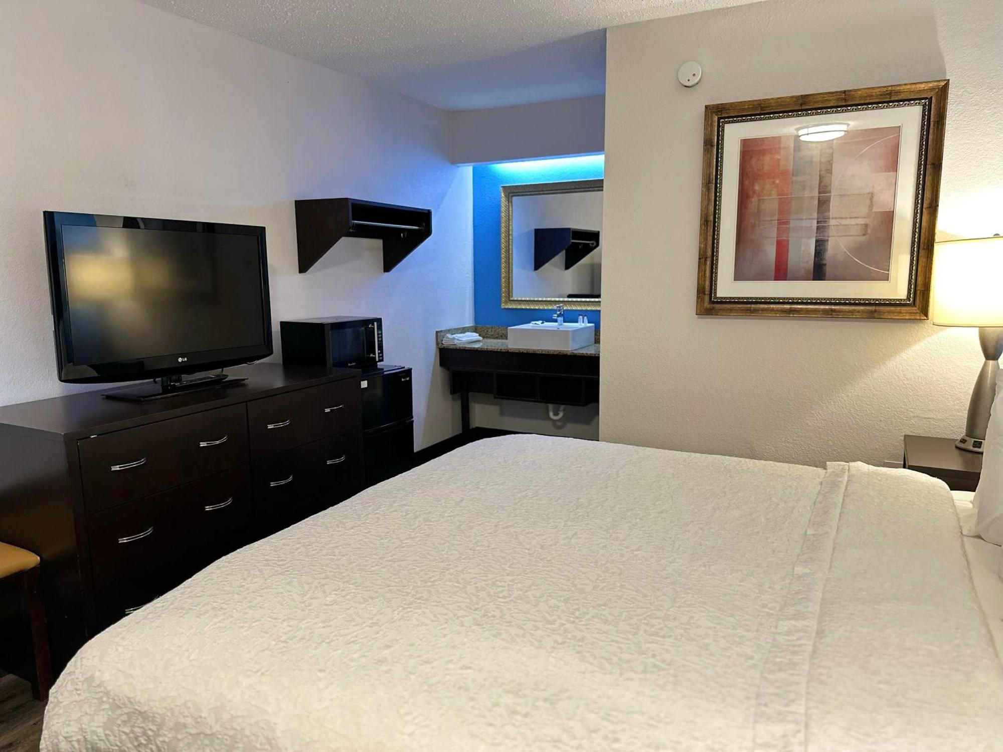 American Inn & Suites Bishop Airport Flint Kültér fotó